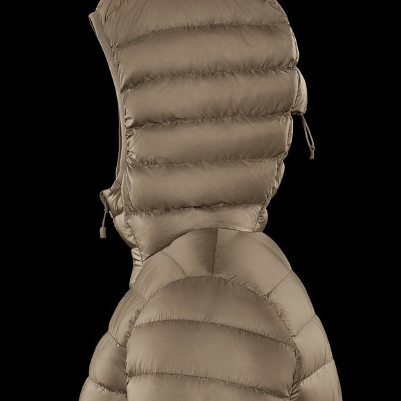 TNA Super Lite Packable Goose Down Puffer in Modern Taupel - Picture 8 of 14